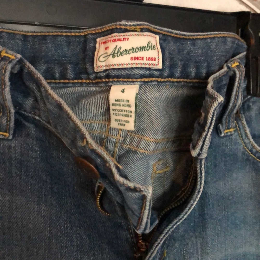 Jeans - Picture 2 of 6